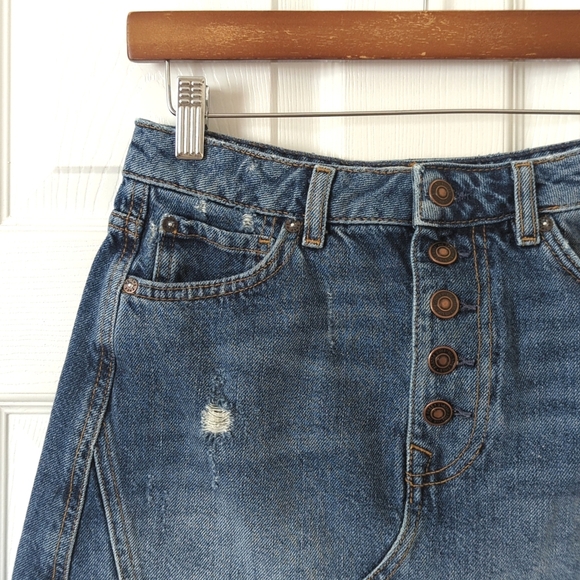 We The Free Harvey Distressed Medium Wash High Waist A-line Denim Mini Skirt 27 - Picture 7 of 11